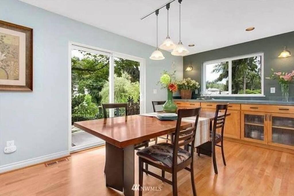Bothell River House 외부 사진